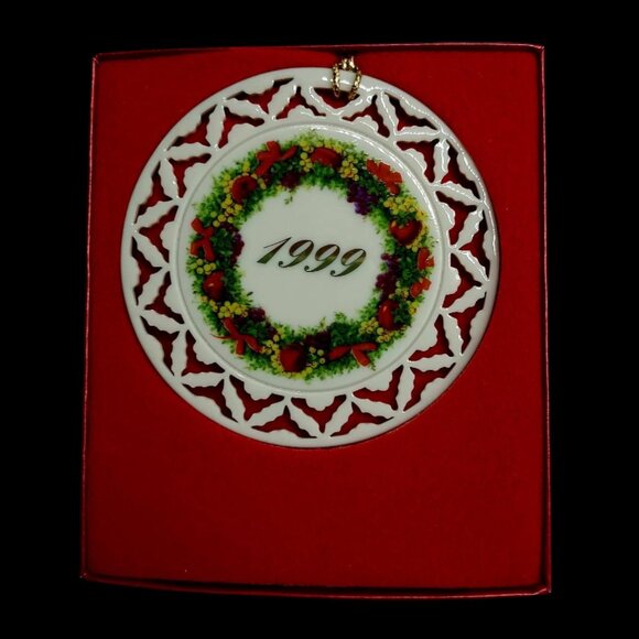 NIB 1999 Lenox “Maryland Third Colony Wreath” Snowflake Double-Sided Ornament - Picture 1 of 2